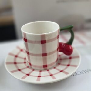 Service Cerise : 6 tasses à café et 6 sous-tasses